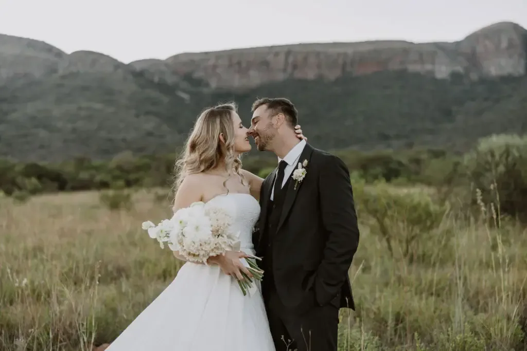 Wedding ceremony at Eindelik with the Magaliesberg behind